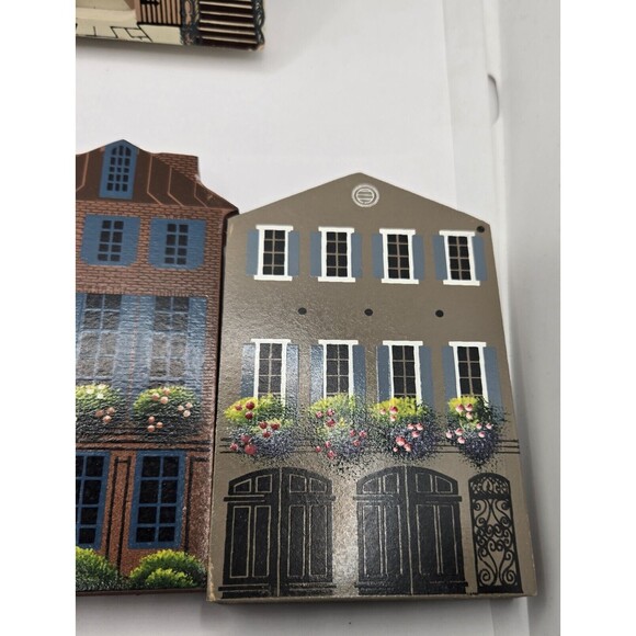 VTG 1990' & 92' Shelia’s Collectibles Rainbow Row Charleston SC 4 Pieces Signed - Picture 6 of 12